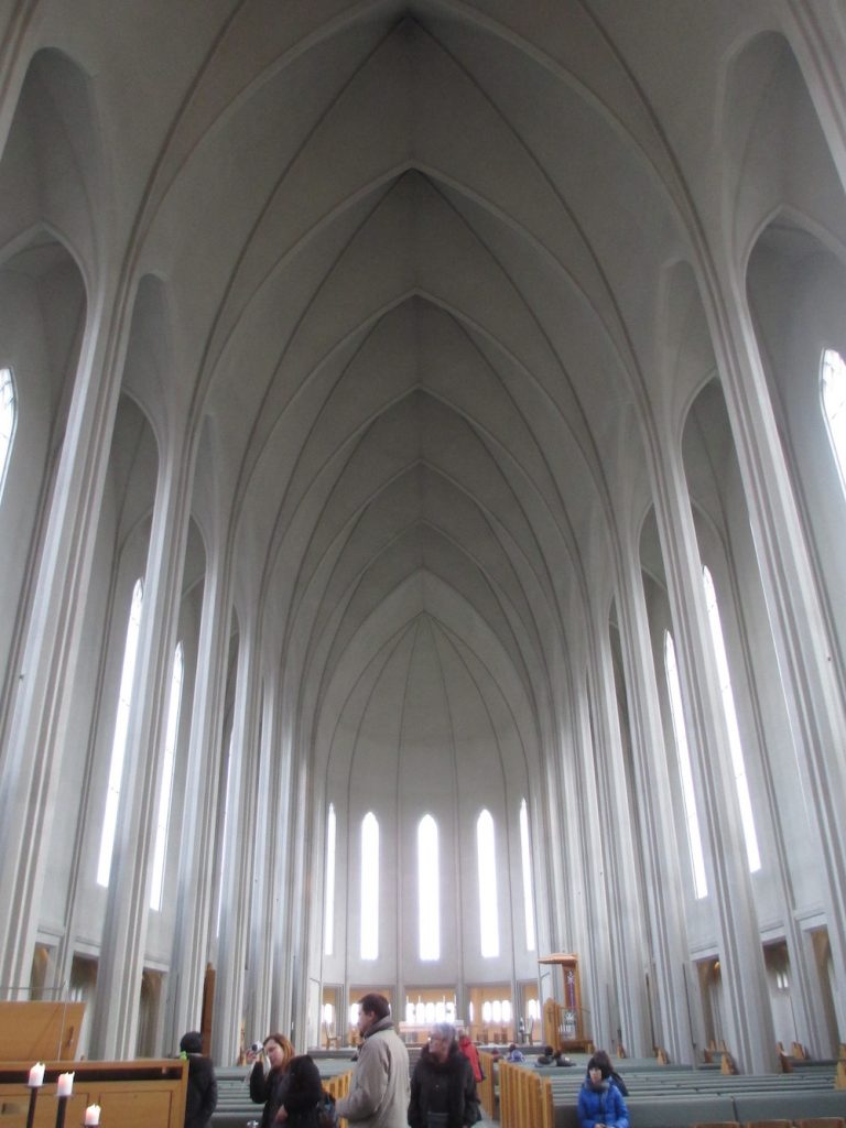 Hallgrímskirkja interior